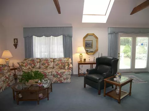 47 Snead Dr, Mashpee, MA 02649 photo 7