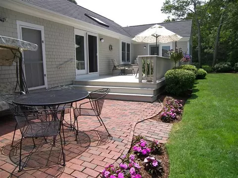 47 Snead Dr, Mashpee, MA 02649 photo 17