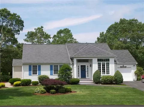 47 Snead Dr, Mashpee, MA 02649 photo 1