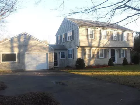 26 Locust Ave, West Barnstable, MA 02668 photo 8