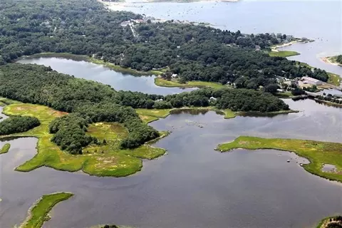 140 Eel Pond Rd, Monument Beach, MA 02553 photo 18