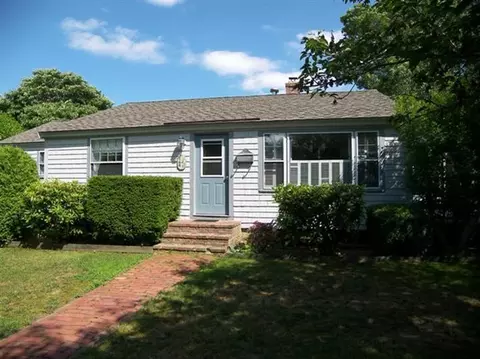 164 Uncle Percys Rd, Mashpee, MA 02649 photo 3
