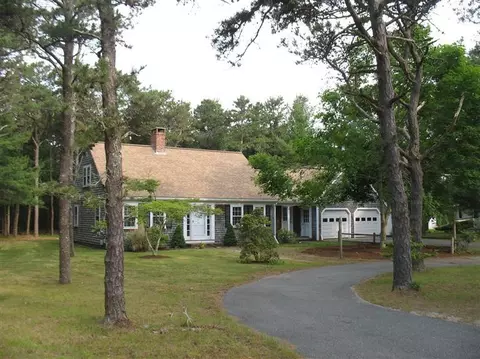 59 Grove St, Cotuit, MA 02635 photo 1