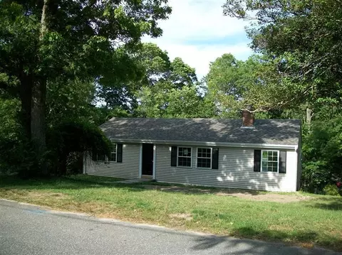 50 Raspberry Ln, Marstons Mills, MA 02648 photo 2