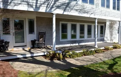 695 Bay Ln, Centerville, MA 02632 photo 4