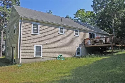 142 Mooring Dr, Cotuit, MA 02635 photo 15