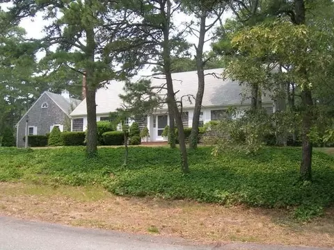 9 Wading Place Path, Chatham, MA 02633 photo 2