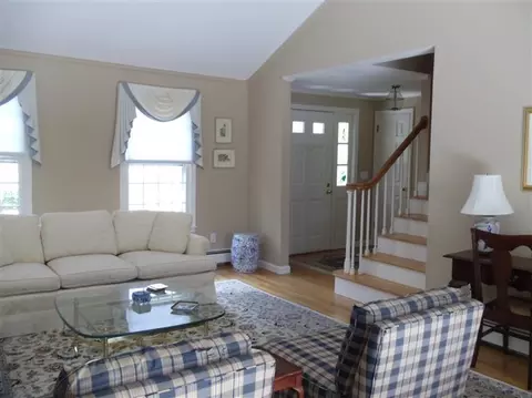 132 Kettlehole Rd, West Barnstable, MA 02668 photo 7