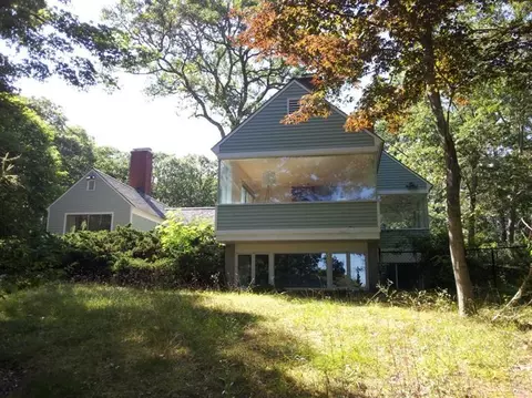 185 Prince Ave, Marstons Mills, MA 02648 photo 1