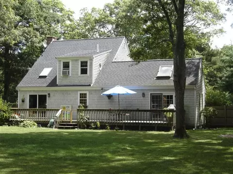 129 Bridle Path, Marstons Mills, MA 02648 photo 4