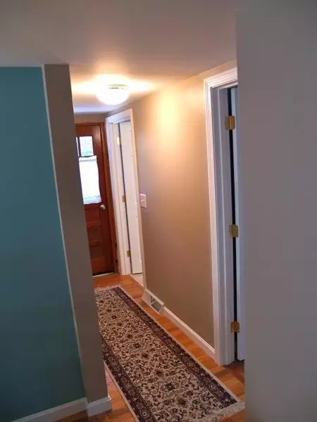32 Robbins Rd, Harwich Port, MA 02645 photo 5