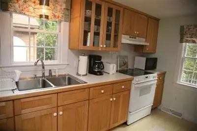 49 Sylvan Ln, Osterville, MA 02655 photo 5