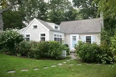 49 Sylvan Ln, Osterville, MA 02655 photo 1