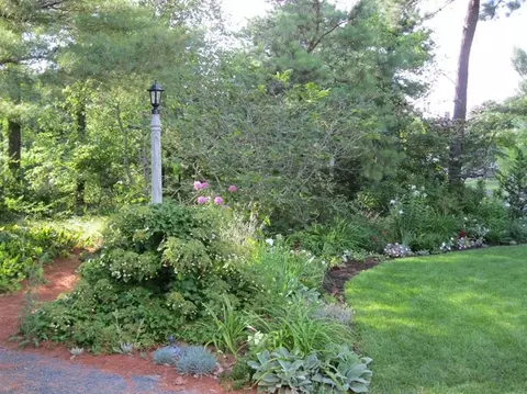 7 Brookside Cir, Mashpee, MA 02649 photo 4