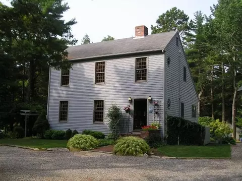 8 Boathouse Dr, Wareham, MA 02571 photo 3
