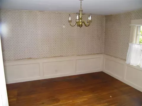 63 Locust St, Hyannis, MA 02601 photo 3