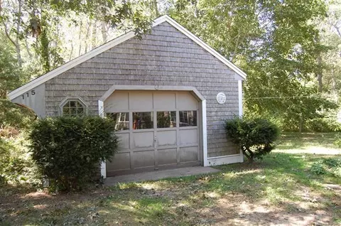 115 Shady Ln, Eastham, MA 02642 photo 2