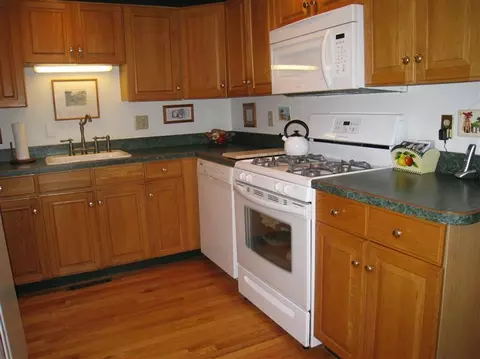 52 Saddler Ln, West Barnstable, MA 02668 photo 7