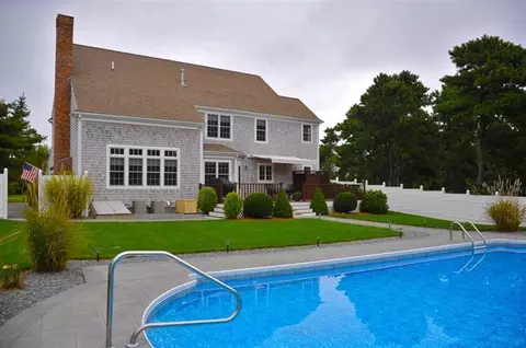 40 Taurus Dr, Mashpee, MA 02649 photo 7