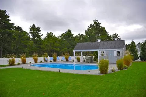 40 Taurus Dr, Mashpee, MA 02649 photo 3