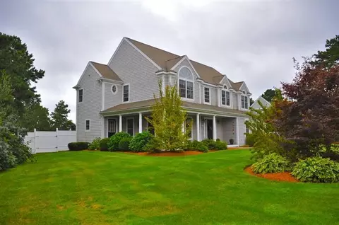 40 Taurus Dr, Mashpee, MA 02649 photo 1