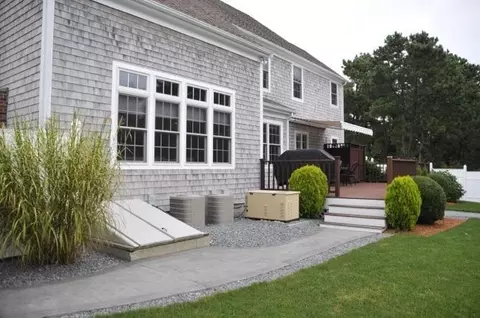 40 Taurus Dr, Mashpee, MA 02649 photo 9