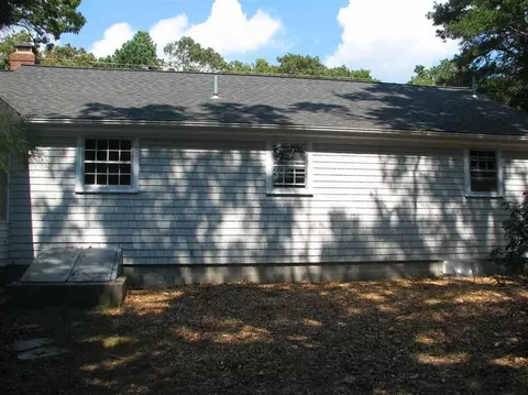 205 Old Post Rd, Centerville, MA 02632 photo 2