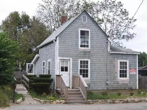 2785 Cranberry Hwy, Wareham, MA 02571 photo 1