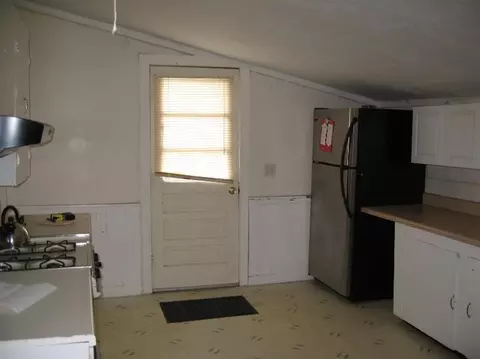 2785 Cranberry Hwy, Wareham, MA 02571 photo 9