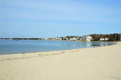 48 Beach St, Monument Beach, MA 02553 photo 15