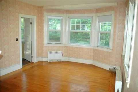 48 Beach St, Monument Beach, MA 02553 photo 2