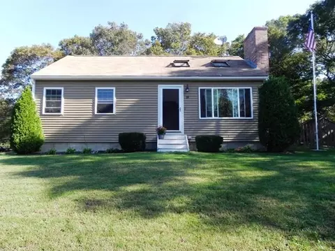 18 Warwick Way, Mashpee, MA 02649 photo 1