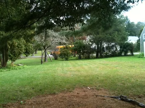 382 Main St, Centerville, MA 02632 photo 2