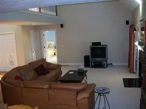 71 Meadowbrook Rd, Mashpee, MA 02649 photo 4