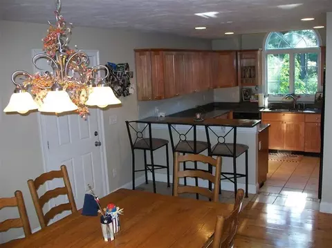 71 Meadowbrook Rd, Mashpee, MA 02649 photo 2