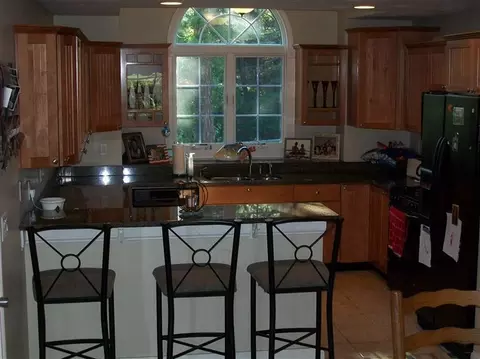 71 Meadowbrook Rd, Mashpee, MA 02649 photo 3