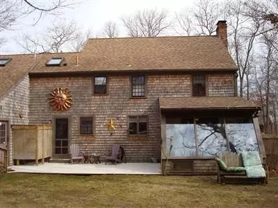 38 Wren Ln, Marstons Mills, MA 02648 photo 3