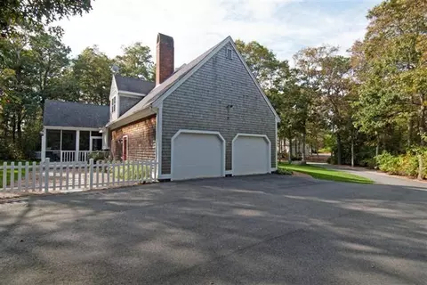 18 Cypress Pt, Cummaquid, MA 02637 photo 3
