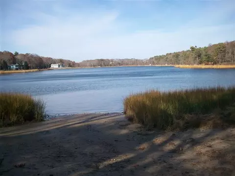 48 Eel Pond Rd, Monument Beach, MA 02553 photo 7