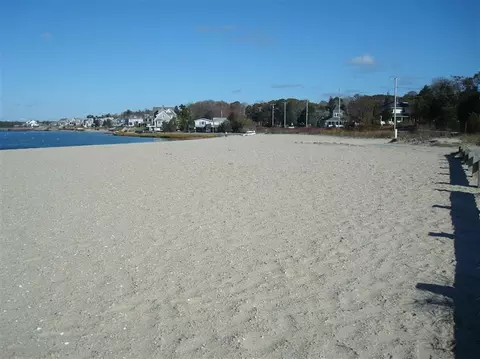 48 Eel Pond Rd, Monument Beach, MA 02553 photo 10