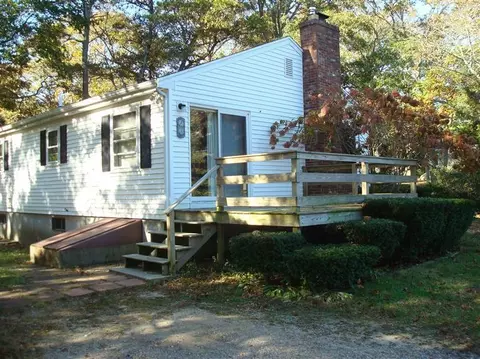 48 Eel Pond Rd, Monument Beach, MA 02553 photo 3