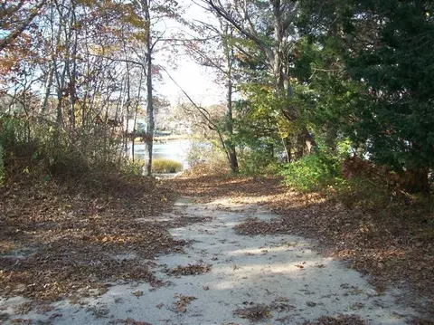 48 Eel Pond Rd, Monument Beach, MA 02553 photo 5