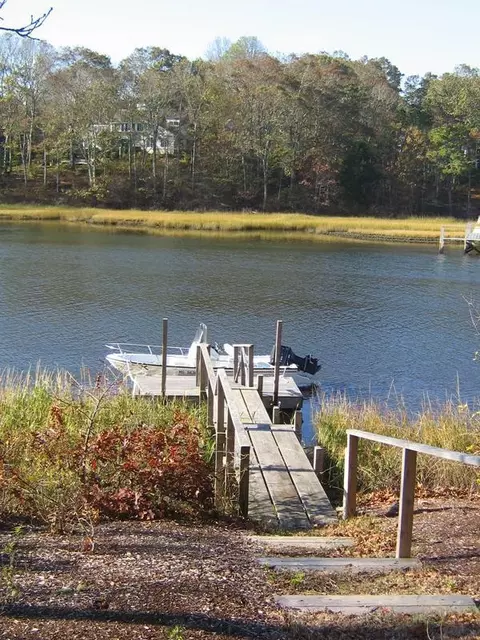 161 Bay Ln, Centerville, MA 02632 photo 8