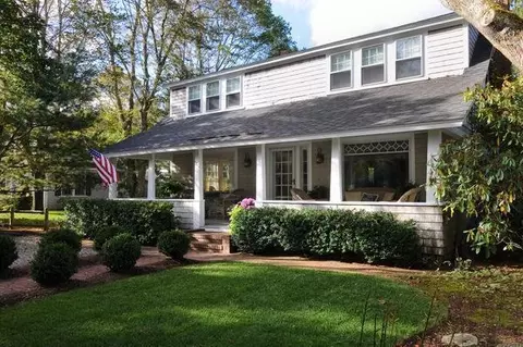 145 Piney Rd, Cotuit, MA 02635 photo 1