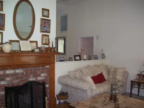 32 Crocker St, Centerville, MA 02632 photo 3