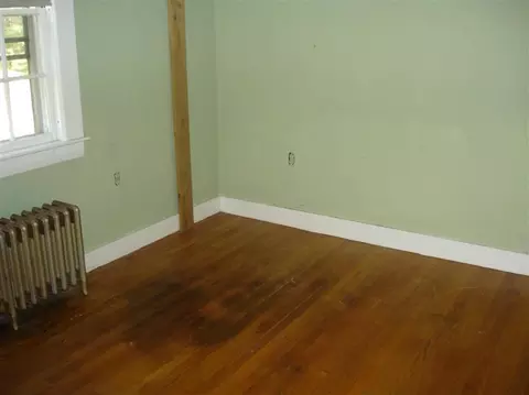 16 Spruce St, Hyannis, MA 02601 photo 5