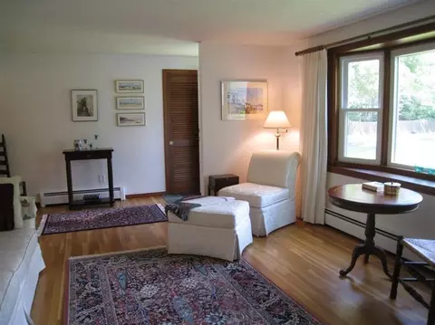 155 Monomoy Cir, Centerville, MA 02632 photo 5