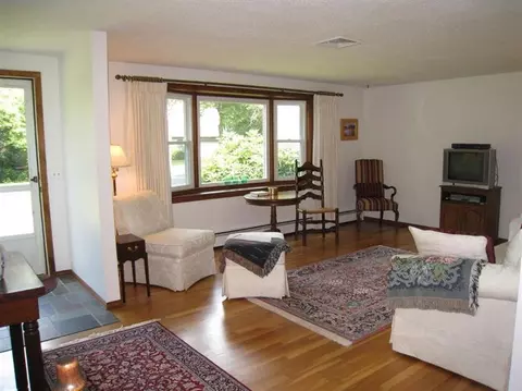 155 Monomoy Cir, Centerville, MA 02632 photo 4