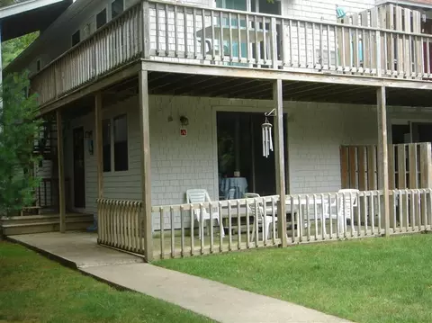 70 Cape Dr #4A, Mashpee, MA 02649 photo 1