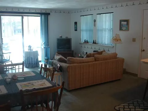 70 Cape Dr #4A, Mashpee, MA 02649 photo 4